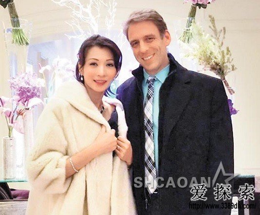 43岁温翠苹离婚后行情不减反增-再嫁小2岁白领老外(图)